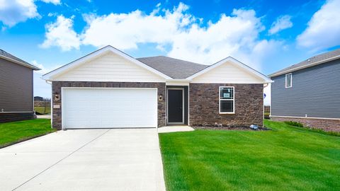 Photo of 2012 Coachman Drive, Richmond, KY 40475 (MLS # 25004517)