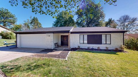 Photo of 3288 Buckhorn Drive, Lexington, KY 40515 (MLS # 25503667)