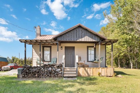 Photo of 190 Rook Hollow Road, Eubank, KY 42567 (MLS # 25502959)