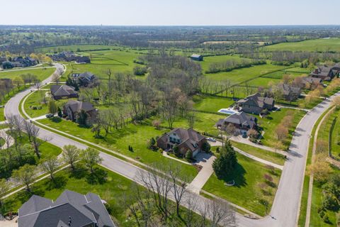 Photo of 300 Stonegate Drive, Nicholasville, KY 40356 (MLS # 25500618)