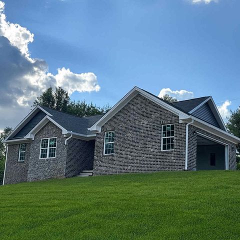 Photo of 1905 Avalon Drive, Somerset, KY 42503 (MLS # 25503743)