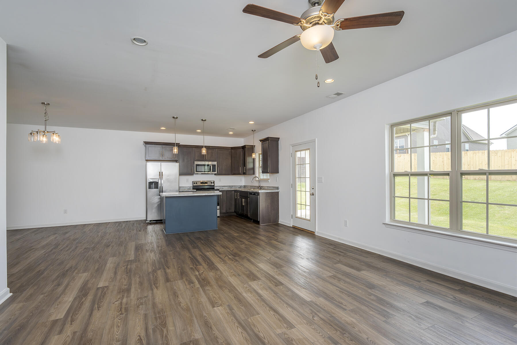 Winchester, Kentucky 40391, United States, 3 Bedrooms Bedrooms, ,3 BathroomsBathrooms,Residential,Active,152239