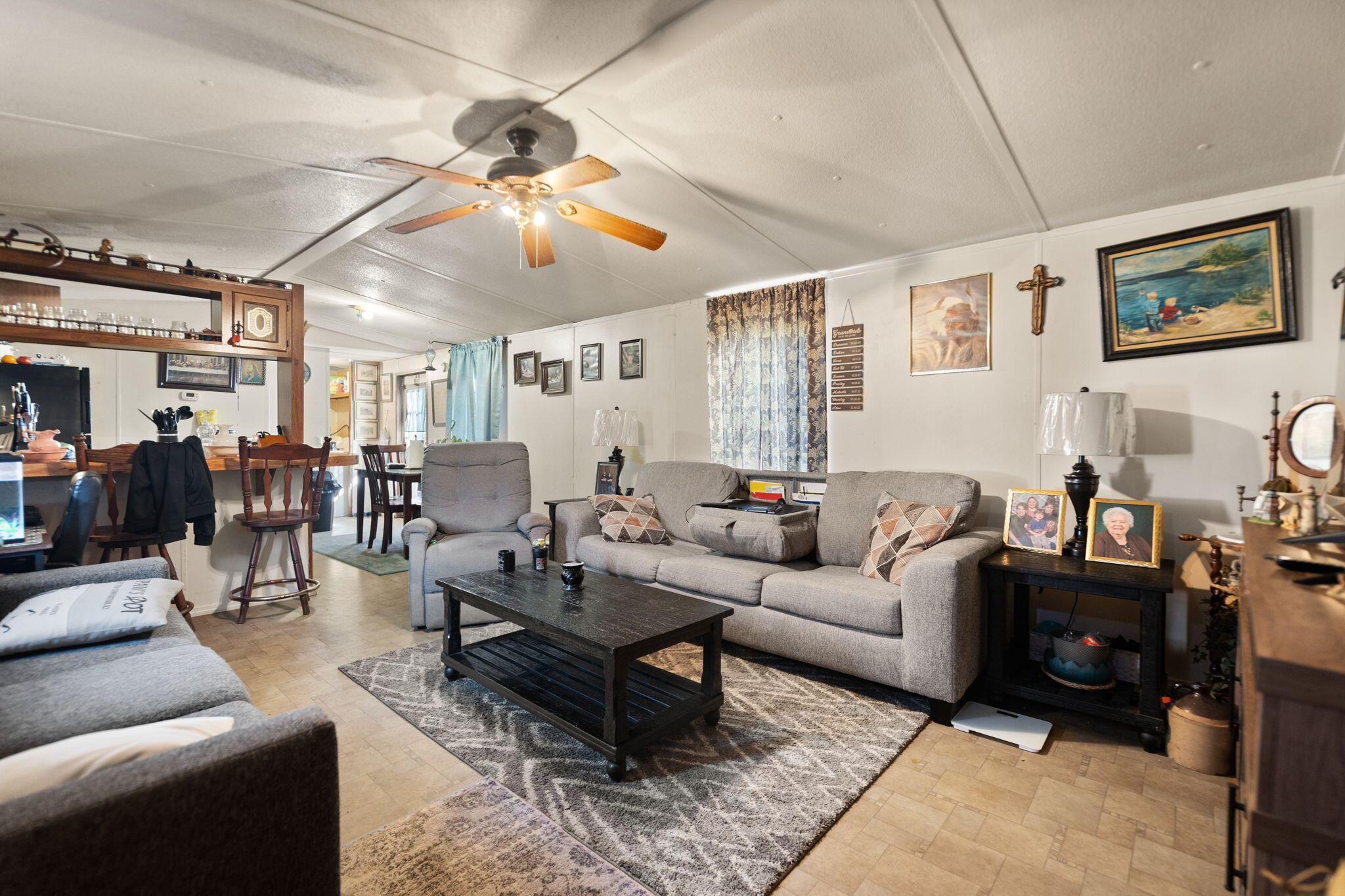 Campton, Kentucky 41301, United States, 3 Bedrooms Bedrooms, ,1 BathroomBathrooms,Residential,Active,239919