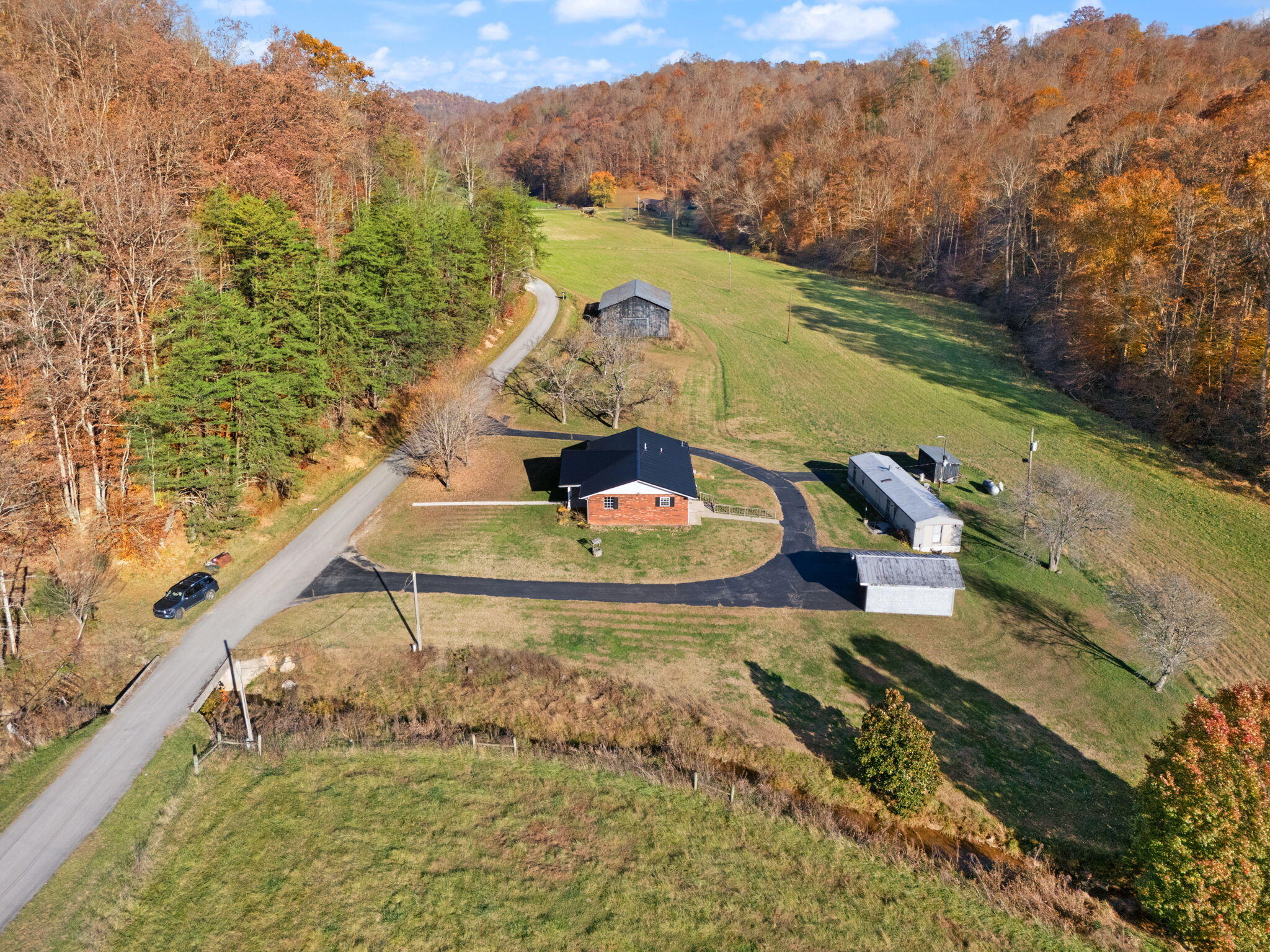 Campton, Kentucky 41301, United States, 3 Bedrooms Bedrooms, ,1 BathroomBathrooms,Residential,Active,239919