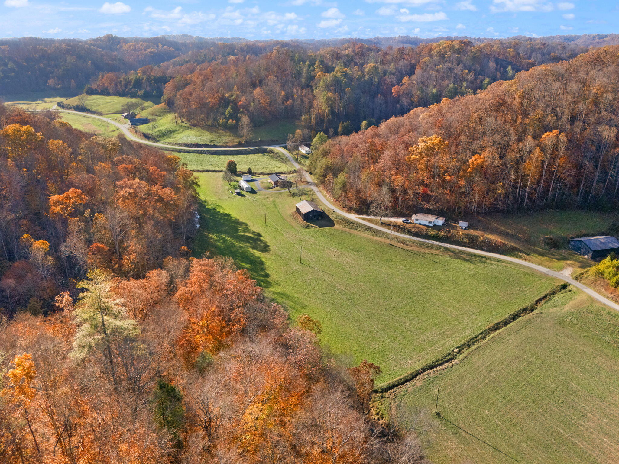 Campton, Kentucky 41301, United States, 3 Bedrooms Bedrooms, ,1 BathroomBathrooms,Residential,Active,239919