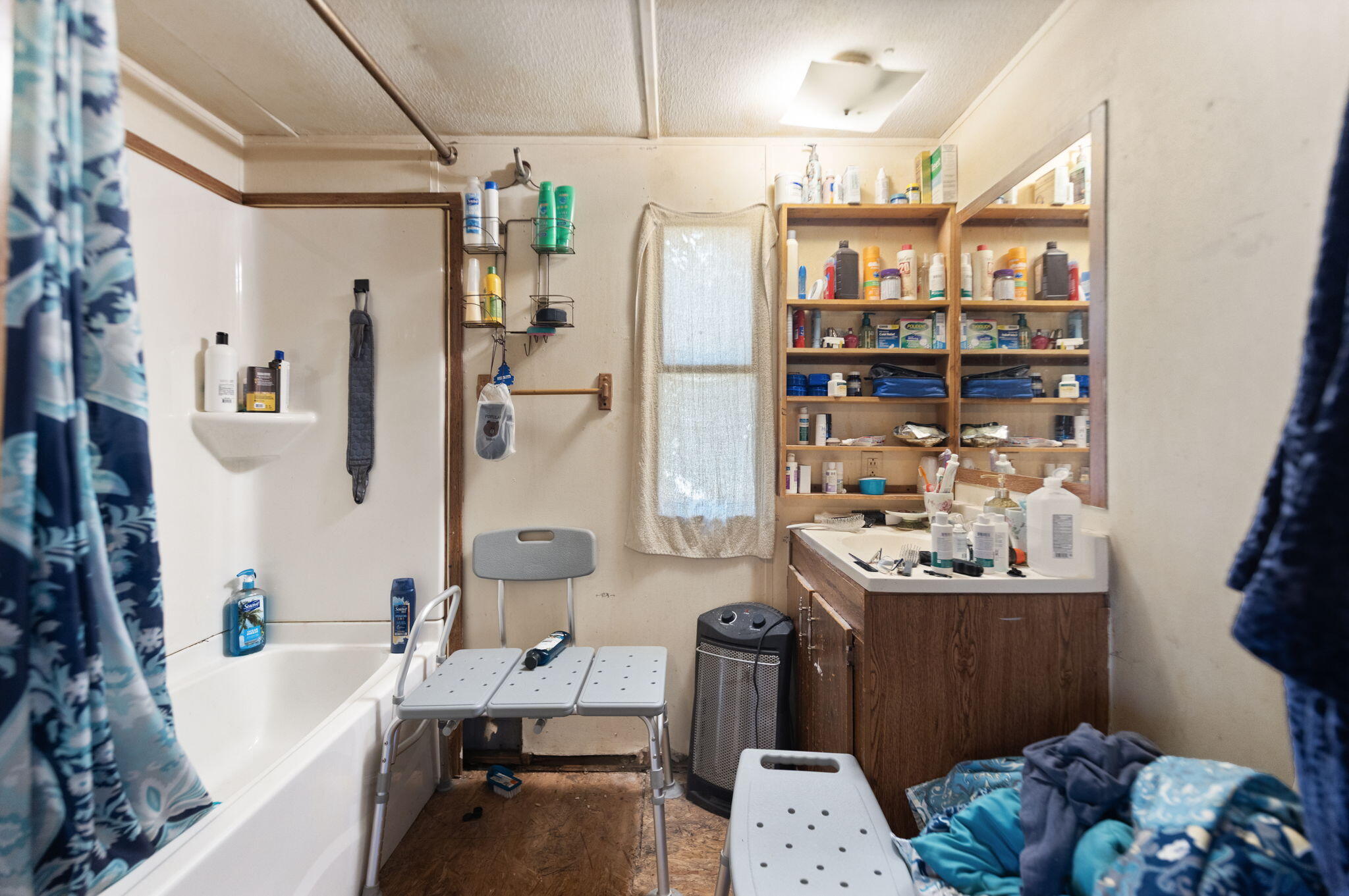 Campton, Kentucky 41301, United States, 3 Bedrooms Bedrooms, ,1 BathroomBathrooms,Residential,Active,239919