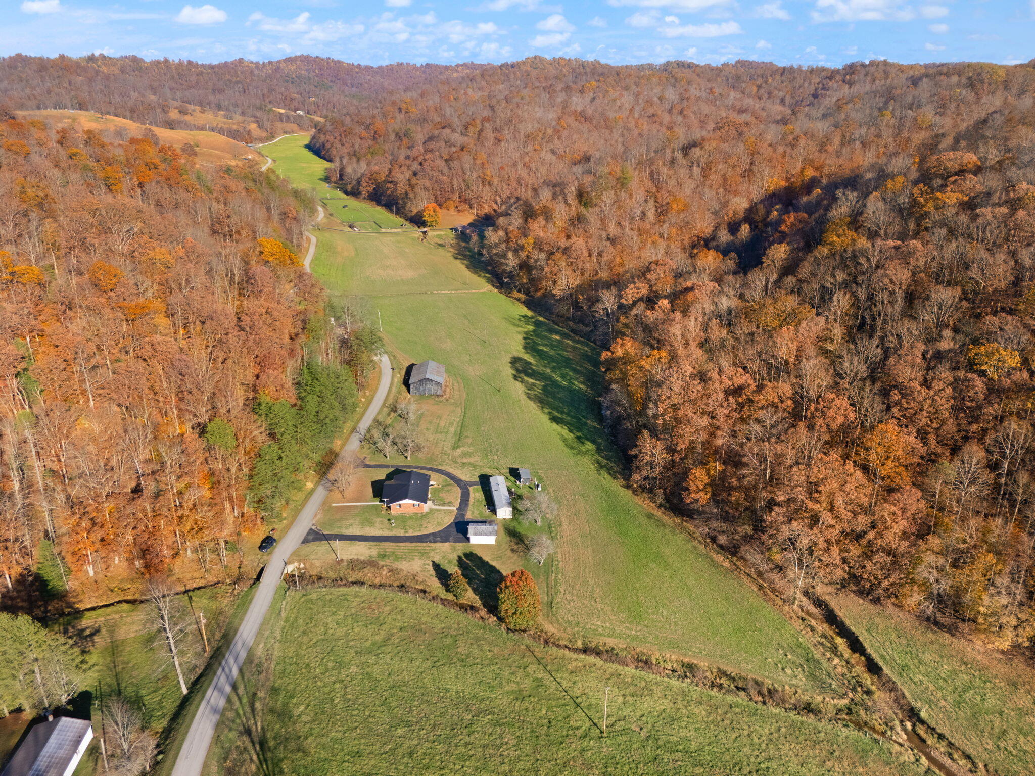 Campton, Kentucky 41301, United States, 3 Bedrooms Bedrooms, ,1 BathroomBathrooms,Residential,Active,239919