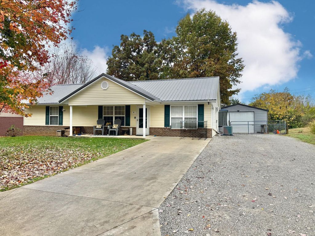 Photo of 85 Falcon view Trail, Somerset, KY 42503 (MLS # 25504847)