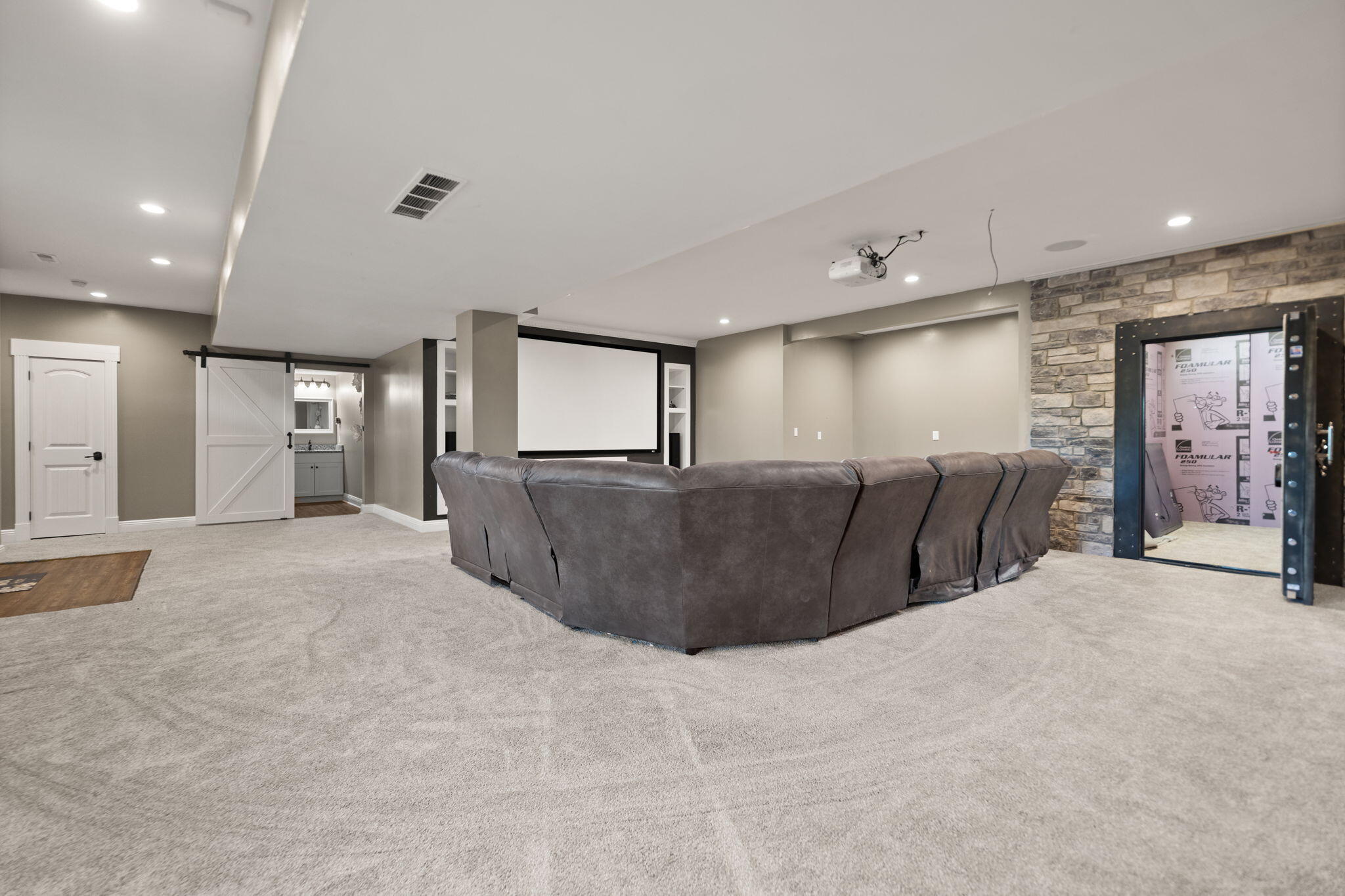 Waco, Kentucky 40385, United States, 3 Bedrooms Bedrooms, ,3 BathroomsBathrooms,Residential,Active,226276