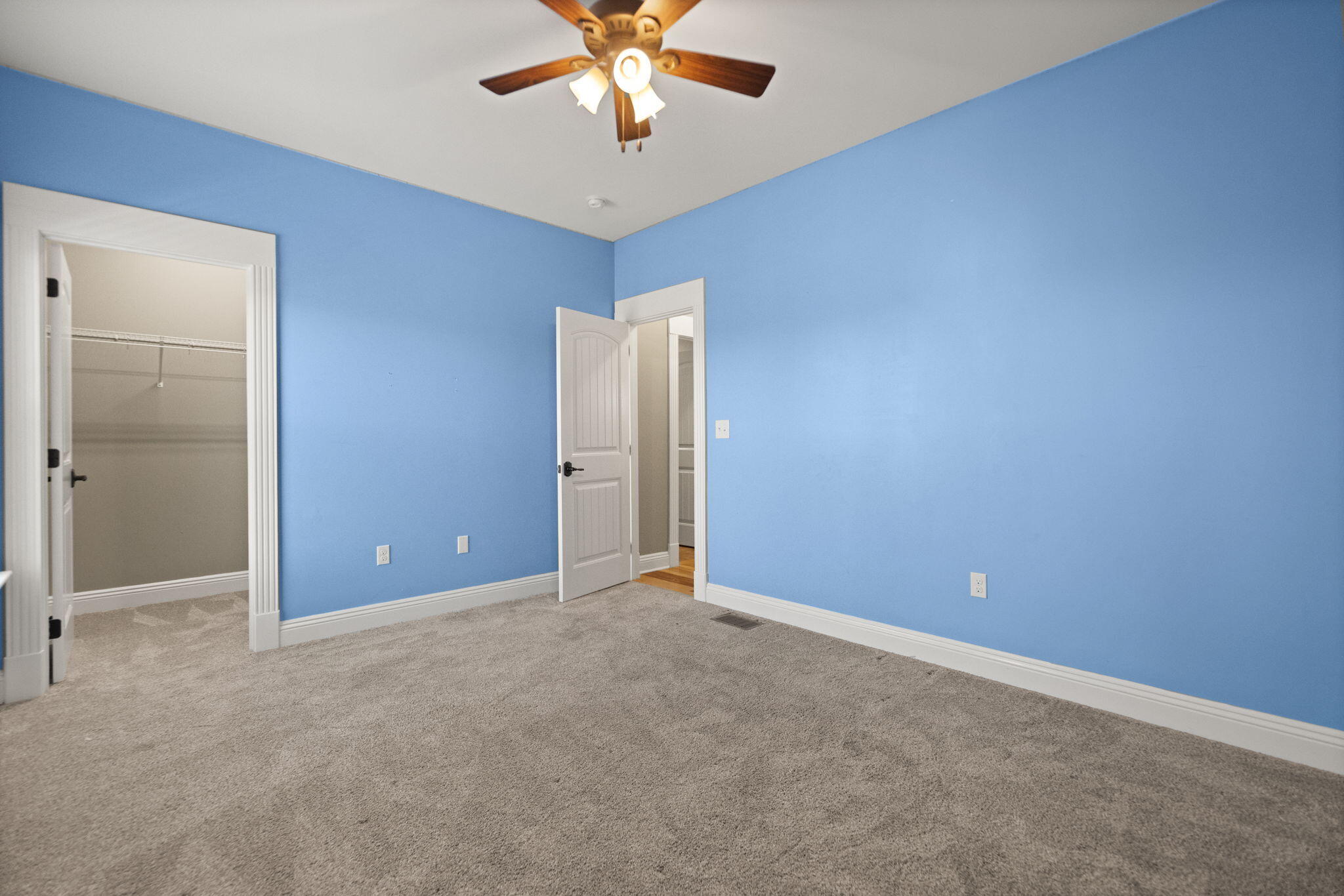 Waco, Kentucky 40385, United States, 3 Bedrooms Bedrooms, ,3 BathroomsBathrooms,Residential,Active,226276