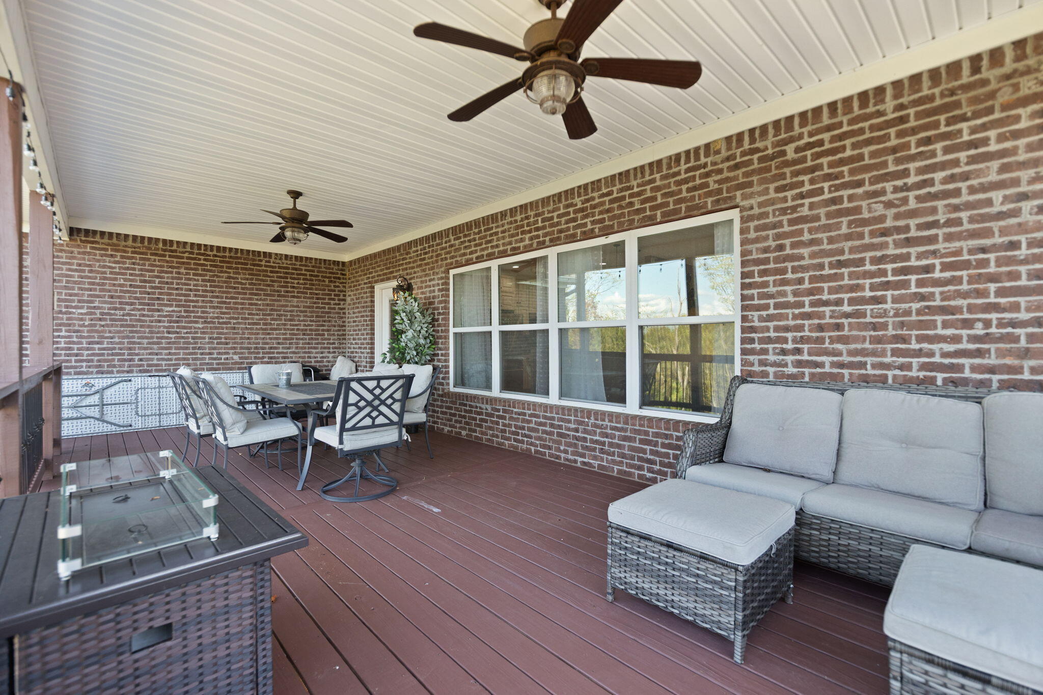 Waco, Kentucky 40385, United States, 3 Bedrooms Bedrooms, ,3 BathroomsBathrooms,Residential,Active,226276