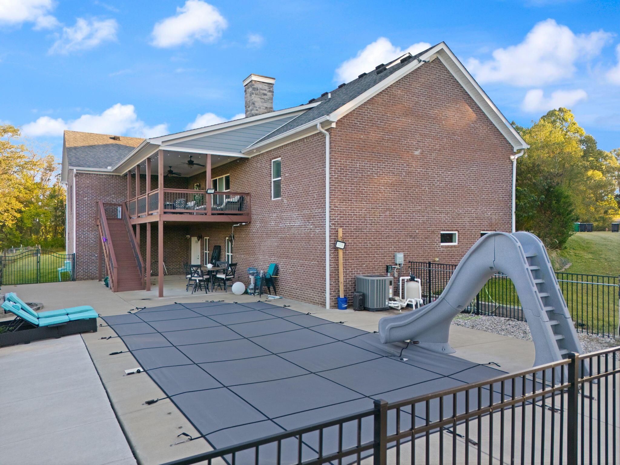 Waco, Kentucky 40385, United States, 3 Bedrooms Bedrooms, ,3 BathroomsBathrooms,Residential,Active,226276