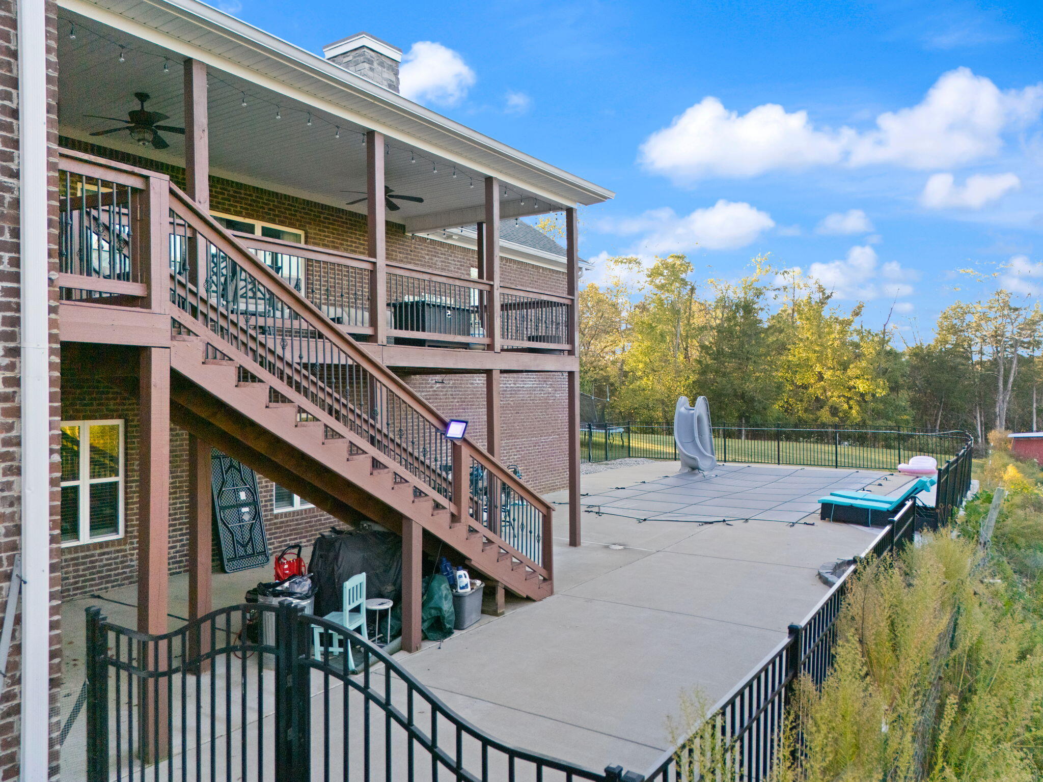 Waco, Kentucky 40385, United States, 3 Bedrooms Bedrooms, ,3 BathroomsBathrooms,Residential,Active,226276