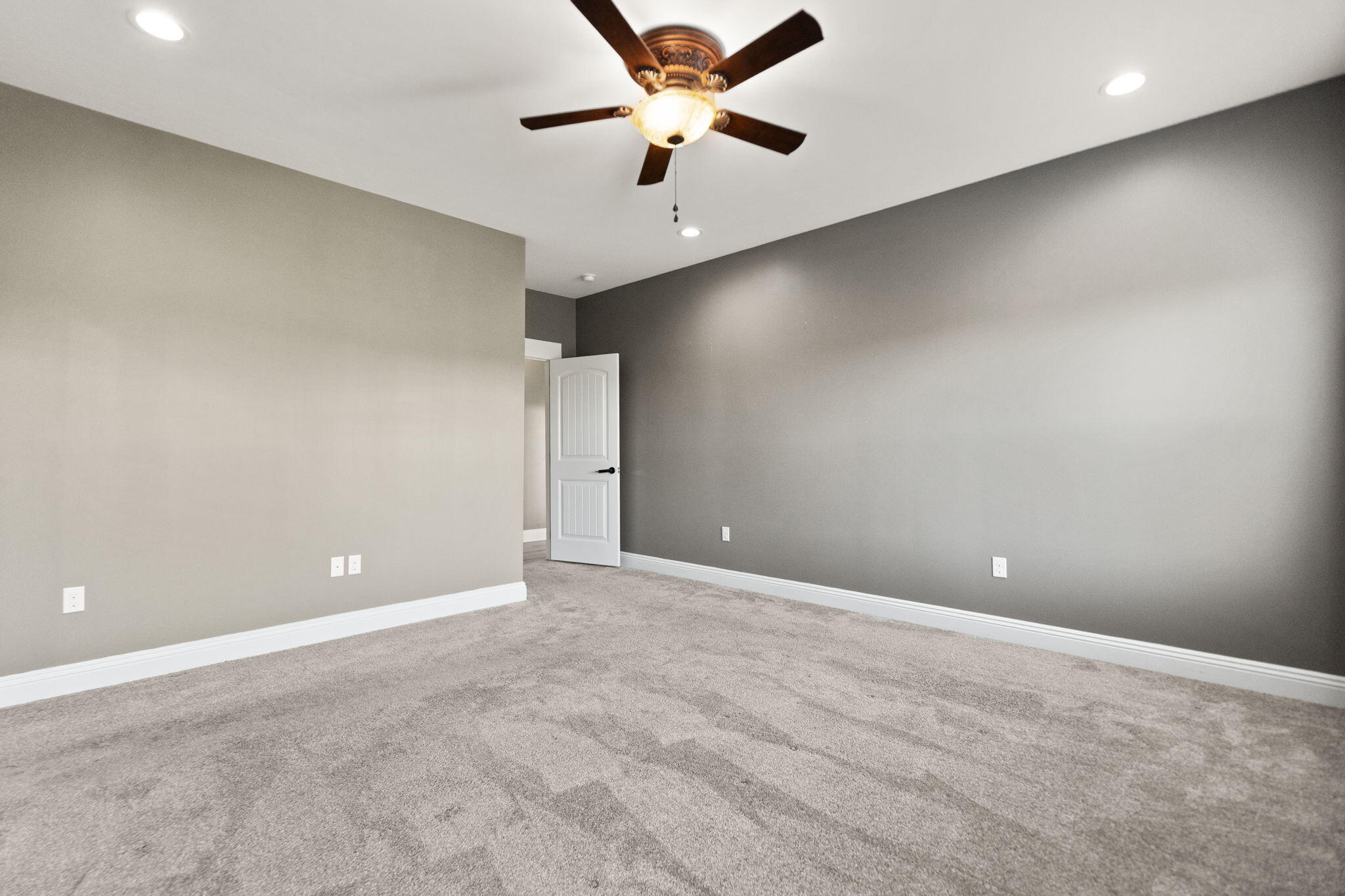 Waco, Kentucky 40385, United States, 3 Bedrooms Bedrooms, ,3 BathroomsBathrooms,Residential,Active,226276