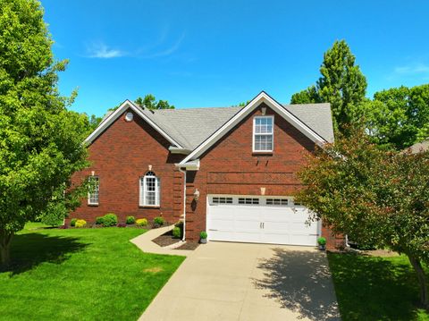 Property photo of 124 Saint Andrews Way, Georgetown, KY 40324