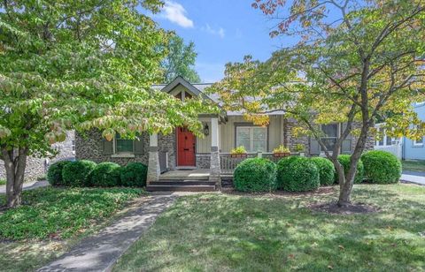 Photo of 404 Henry Clay Boulevard, Lexington, KY 40502 (MLS # 25016517)