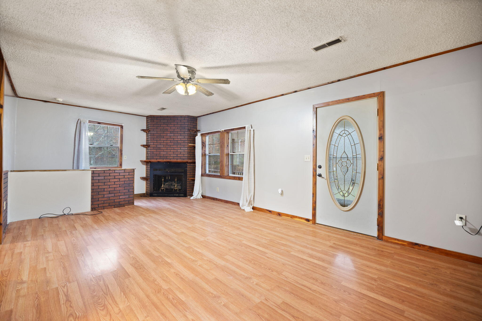 Booneville, Kentucky 41314, United States, 3 Bedrooms Bedrooms, ,1 BathroomBathrooms,Residential,Active,246429