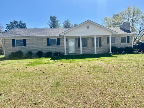 Property photo of 521 Clearcreek Road, Irvine, KY 40336