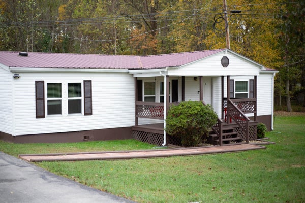 2406 OLD SALEM RD, LONDON, KY 40741 - Image 33842eaa41a3945afbc0a0b019b48c8e/3516035310