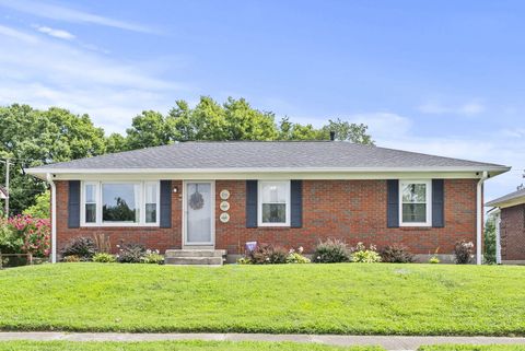 Photo of 599 Cricklewood Drive, Lexington, KY 40505 (MLS # 25016765)