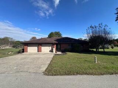 Photo of 355 Allen Drive, Stanton, KY 40380 (MLS # 25503842)