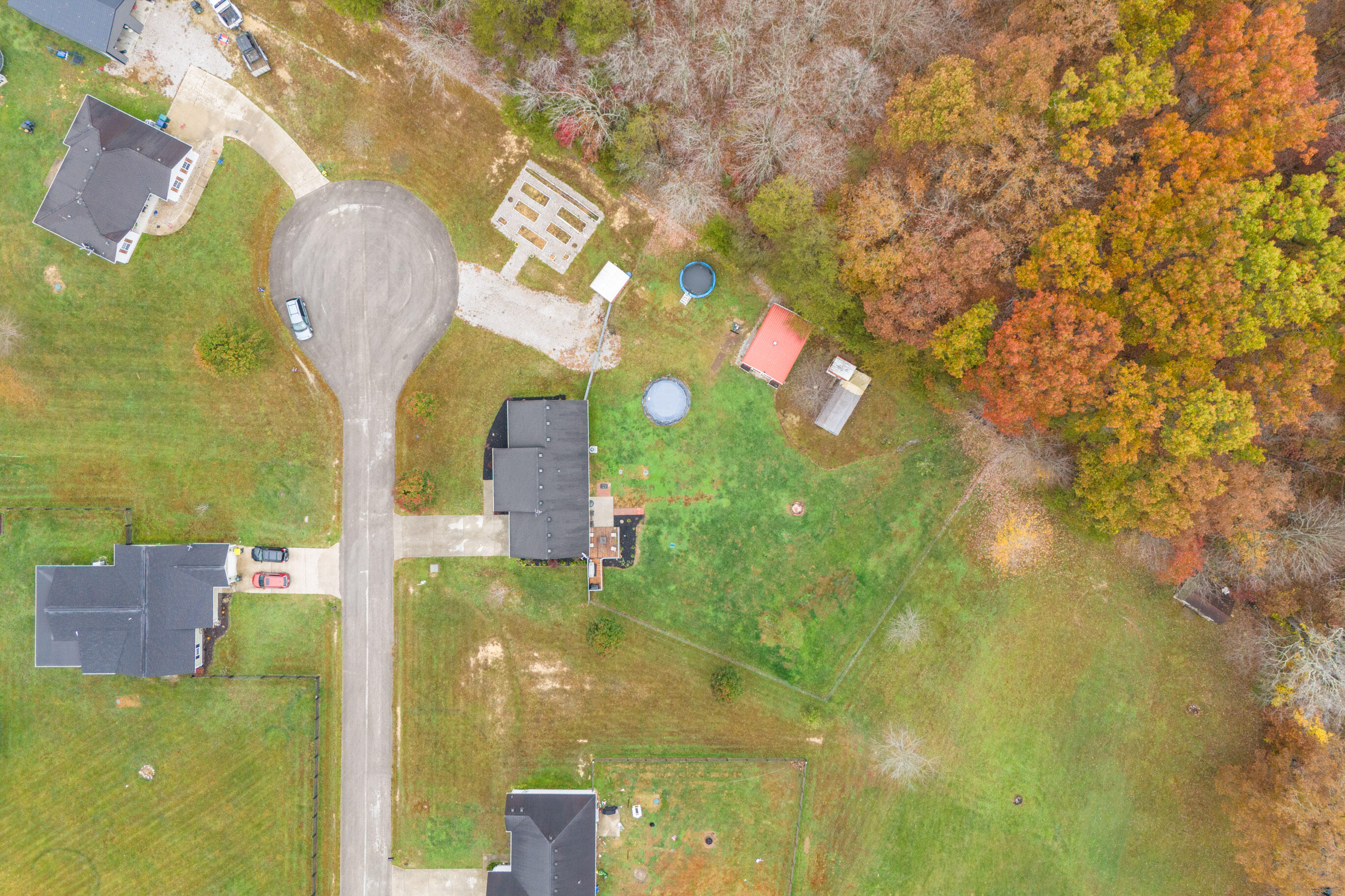 Berea, Kentucky 40403, United States, 4 Bedrooms Bedrooms, ,2 BathroomsBathrooms,Residential,Pending,35236