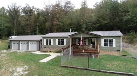 Photo of 2694 Buck Creek Road, Williamsburg, KY 40769 (MLS # 25503105)