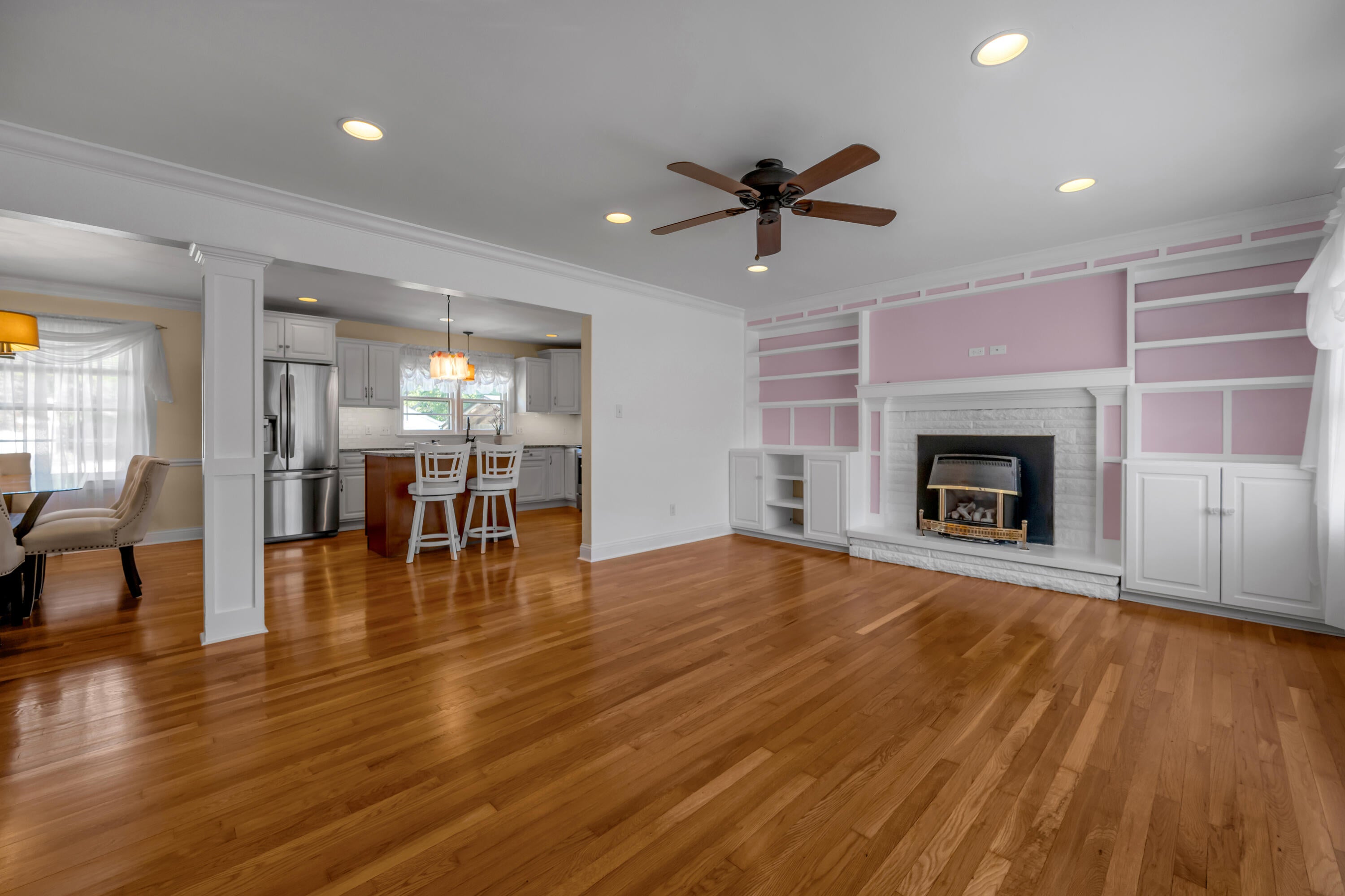 1944 Alexandria Drive