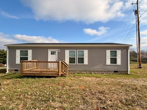 Photo of 453 Greenleaf Drive, Campbellsville, KY 42718 (MLS # 25507065)