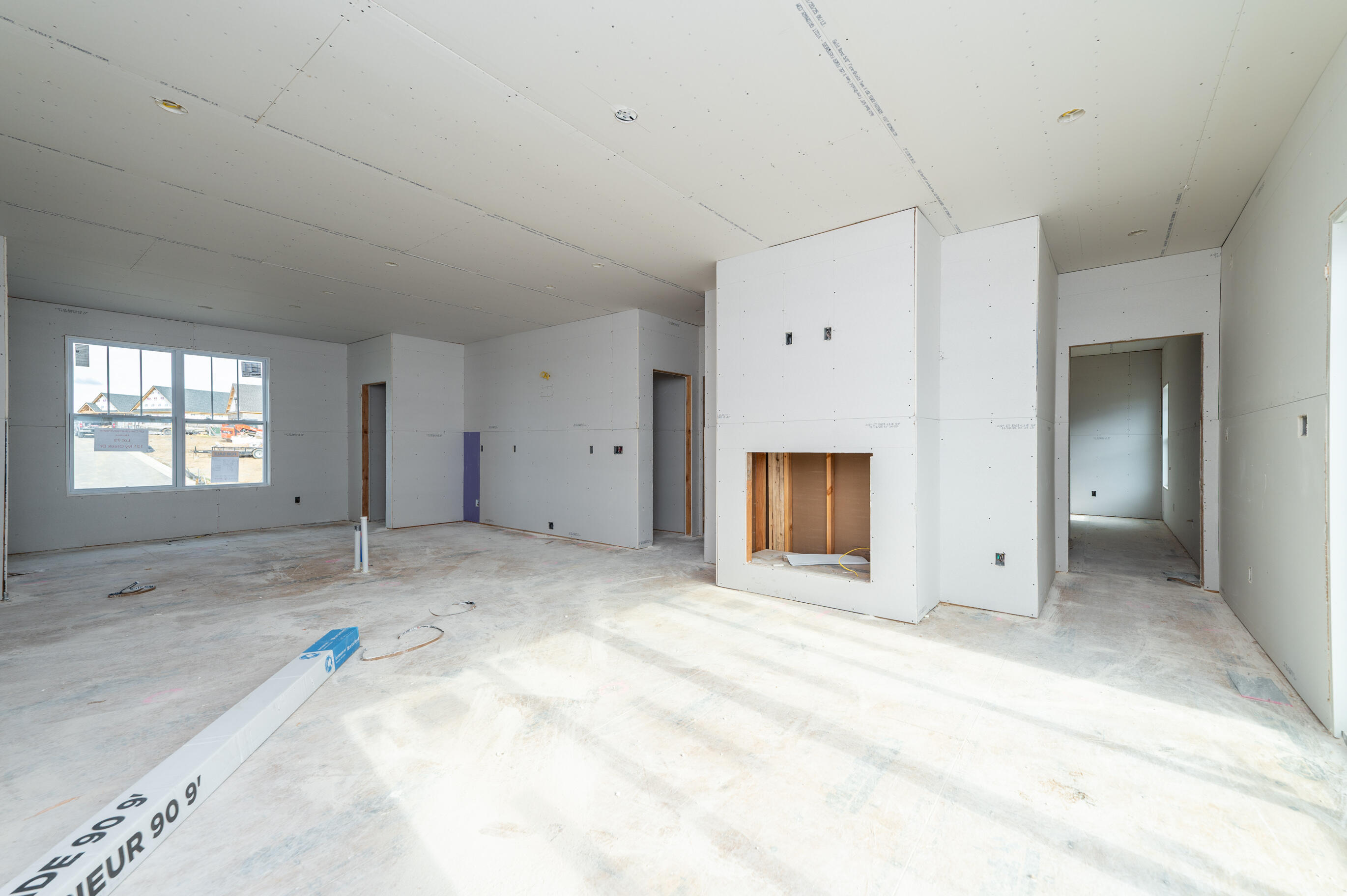 Richmond, Kentucky 40475, United States, 4 Bedrooms Bedrooms, ,4 BathroomsBathrooms,Residential,Active,174465