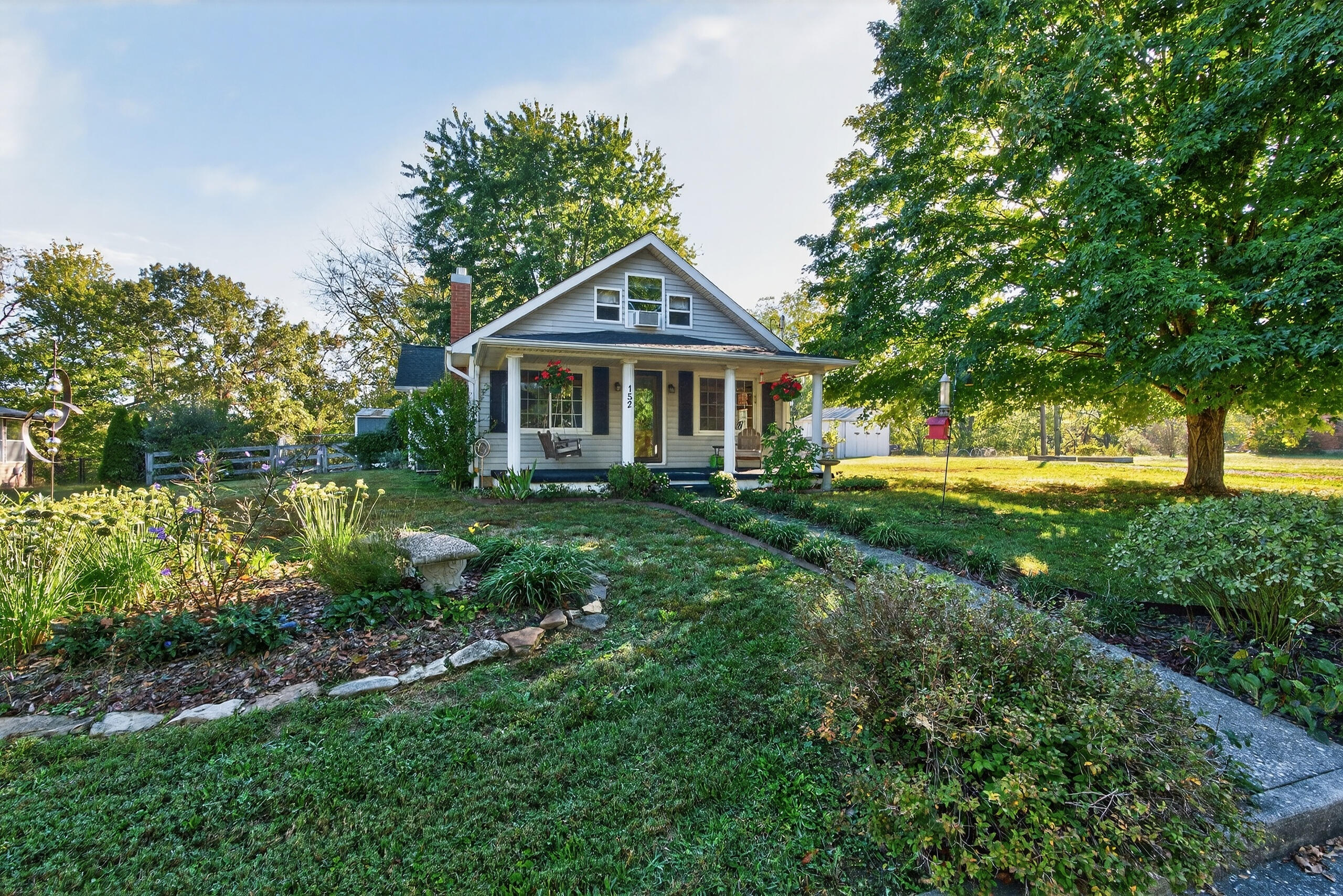 Berea, Kentucky 40403, United States, 3 Bedrooms Bedrooms, ,1 BathroomBathrooms,Residential,Active,227612