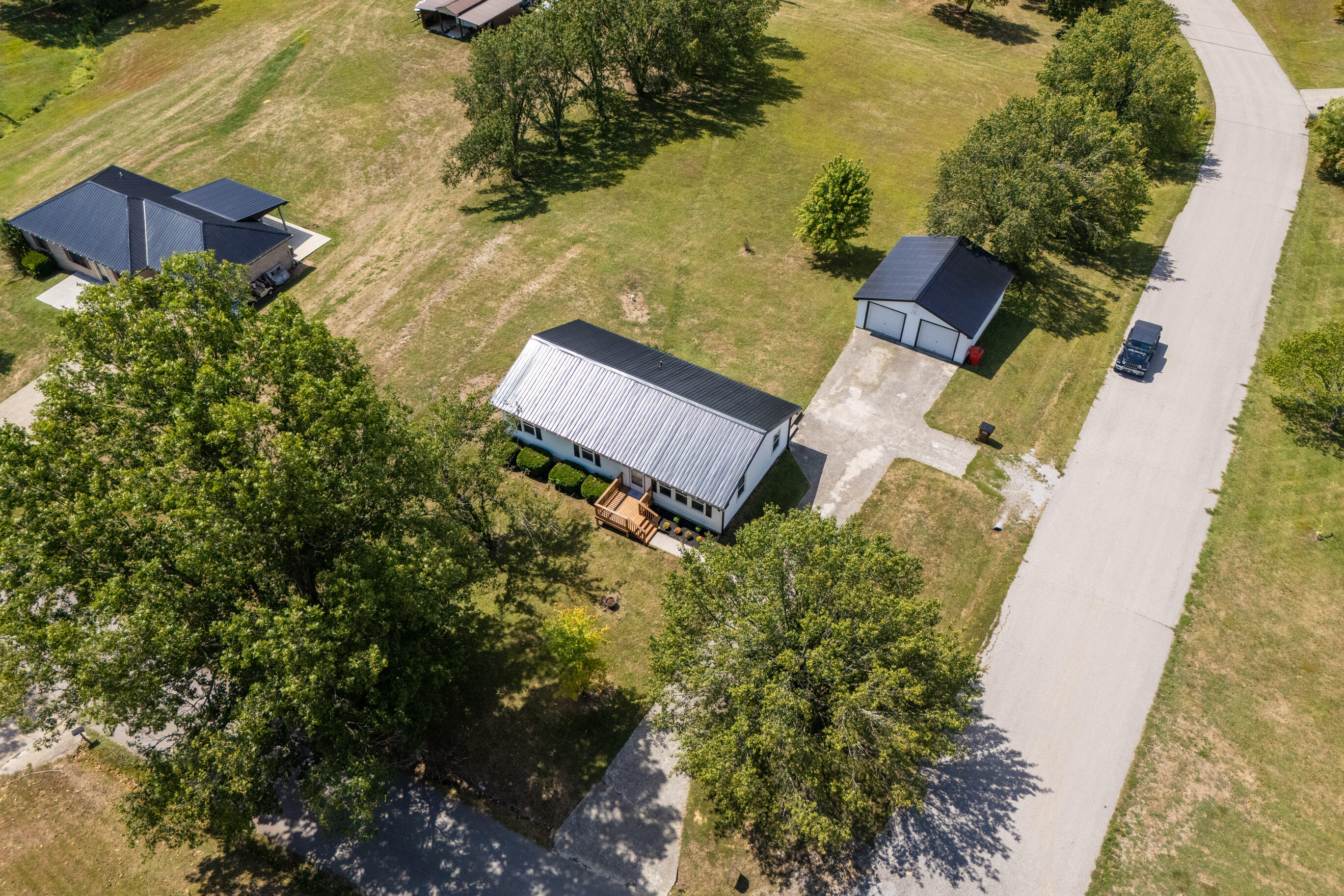 Richmond, Kentucky 40475, United States, 3 Bedrooms Bedrooms, ,2 BathroomsBathrooms,Residential,Active,206542