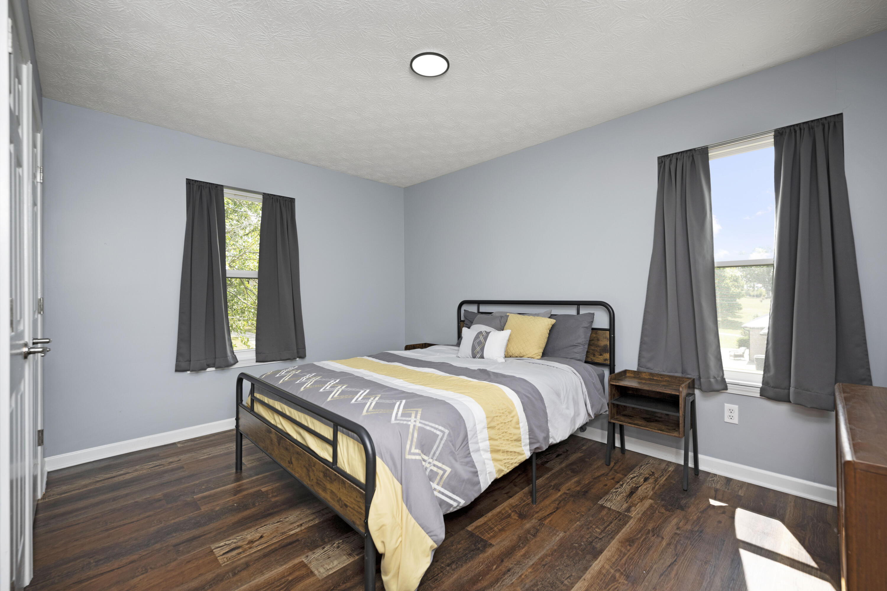 Richmond, Kentucky 40475, United States, 3 Bedrooms Bedrooms, ,2 BathroomsBathrooms,Residential,Active,206542