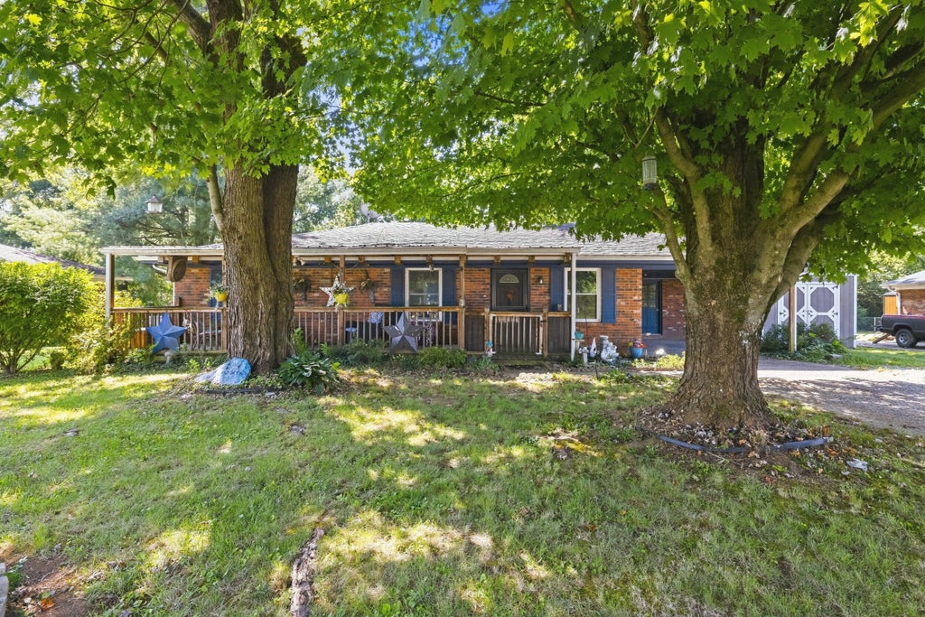 Photo of 184 Airport Road, Danville, KY 40422 (MLS # 26025720)