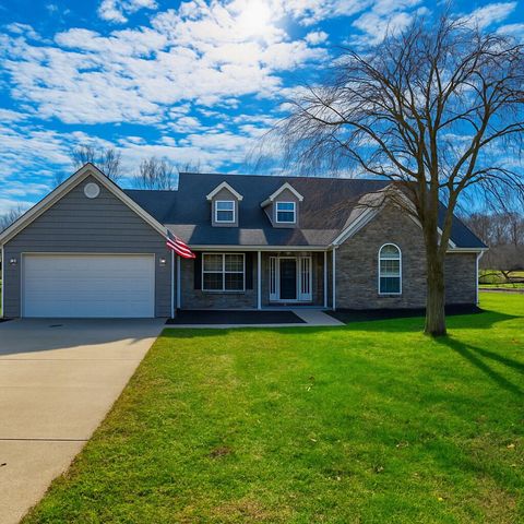 Photo of 177 Waco Heights Road, Waco, KY 40385 (MLS # 25507306)