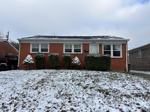 Photo of 2101 St Christopher Drive, Lexington, KY 40502 (MLS # 25507460)