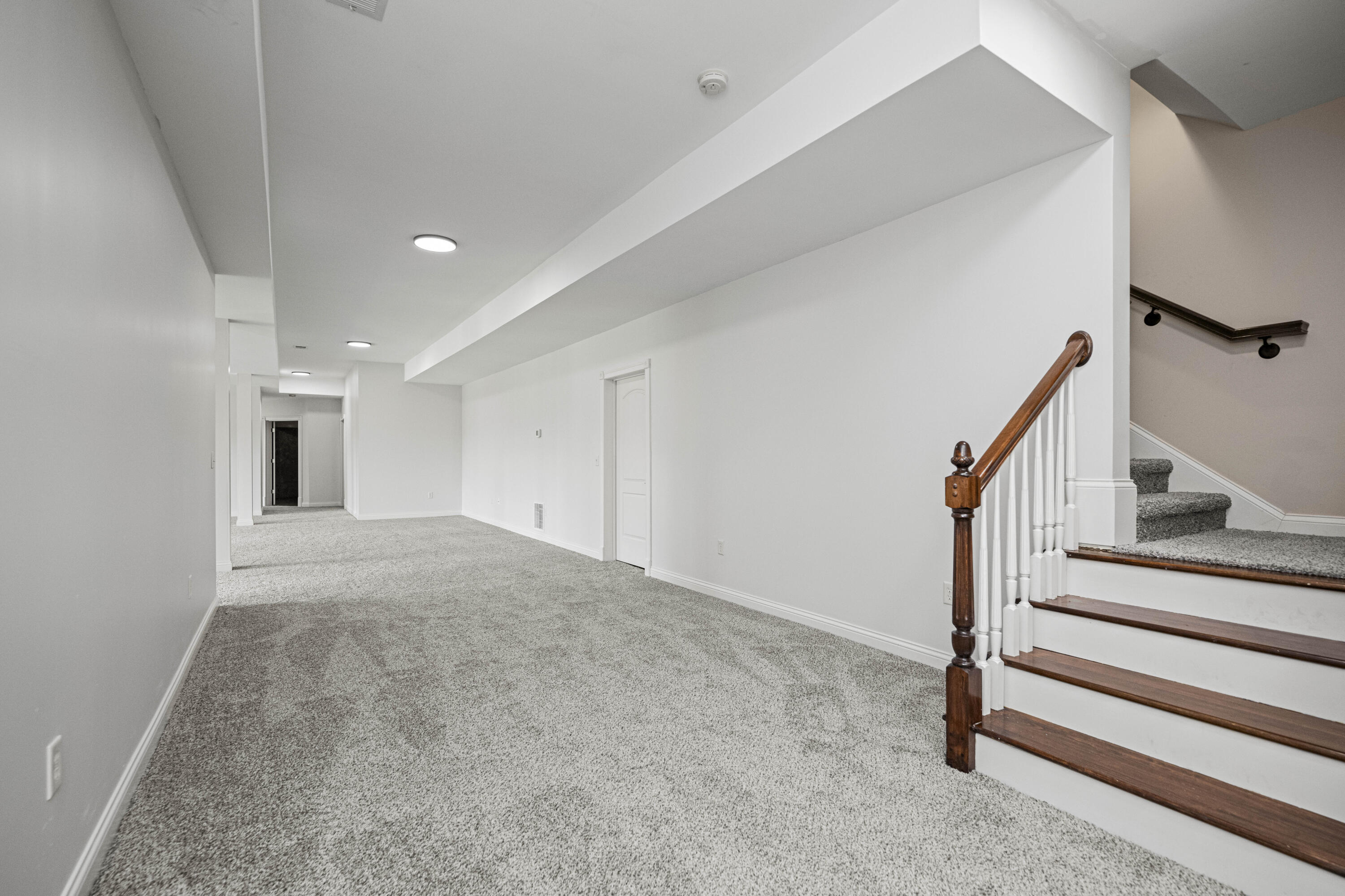 Richmond, Kentucky 40475, United States, 5 Bedrooms Bedrooms, ,3 BathroomsBathrooms,Residential,Pending,38701