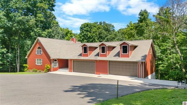341 Dixon Lane
