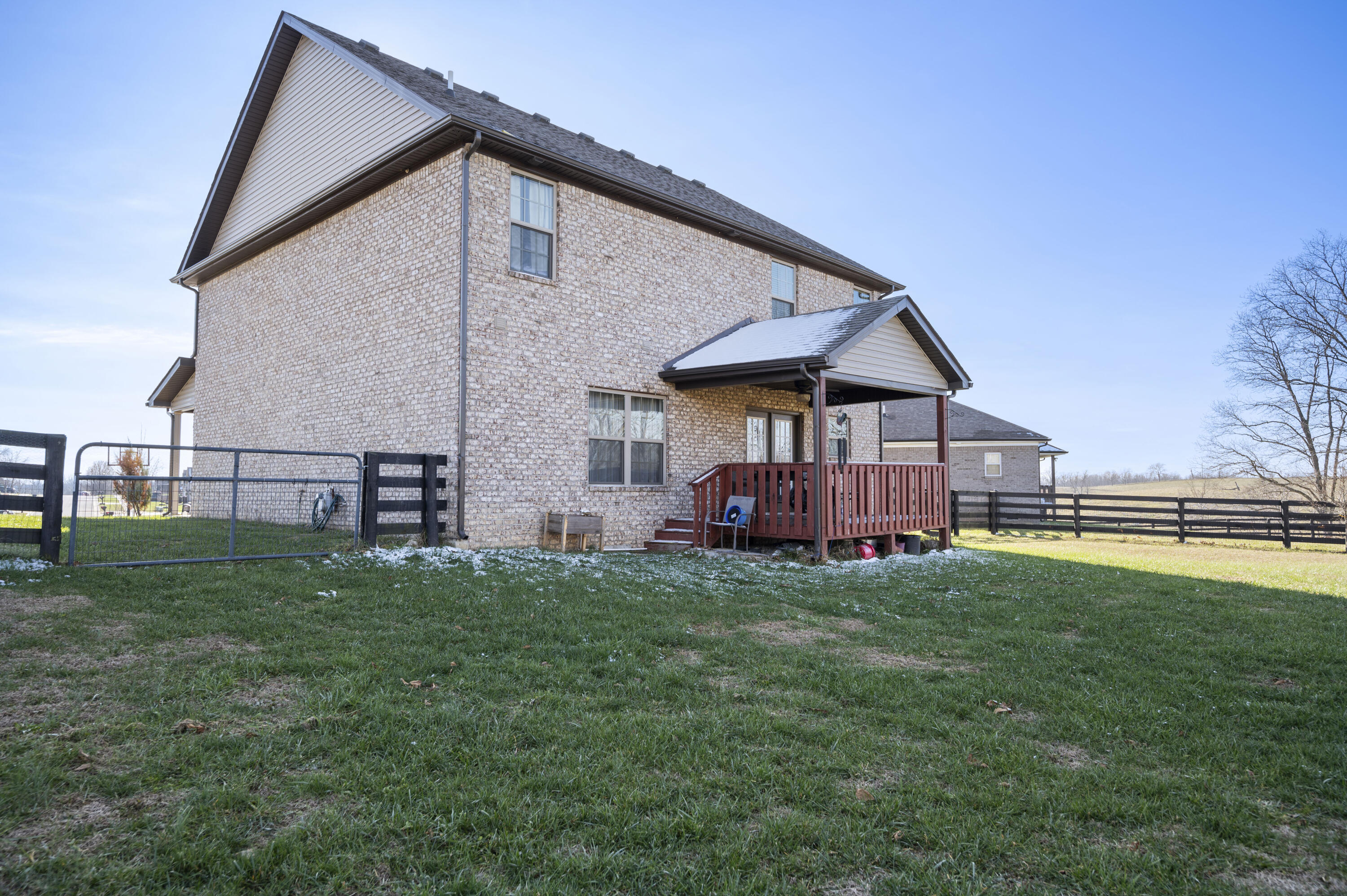 Richmond, Kentucky 40475, United States, 4 Bedrooms Bedrooms, ,3 BathroomsBathrooms,Residential,Active,254436