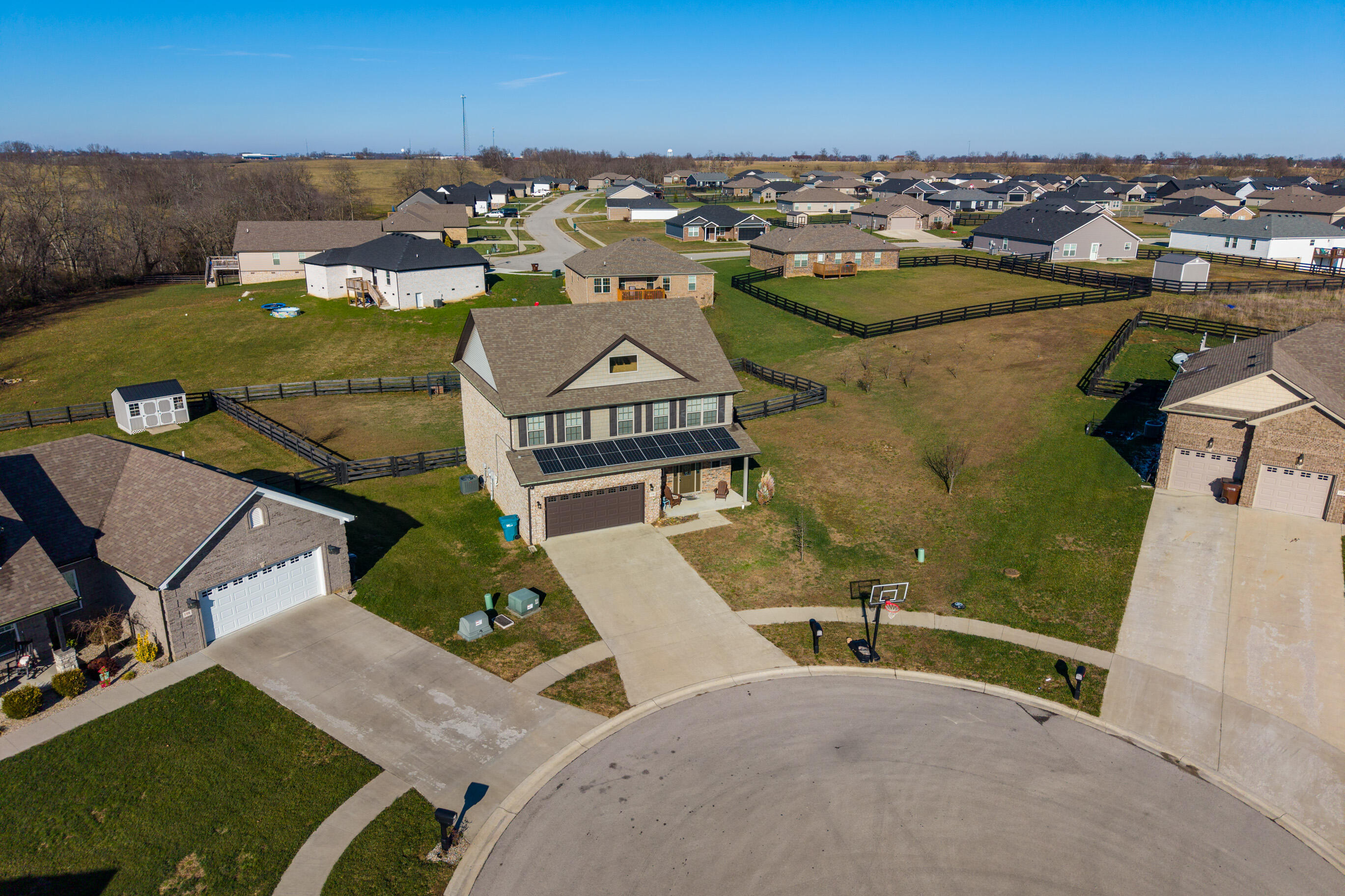 Richmond, Kentucky 40475, United States, 4 Bedrooms Bedrooms, ,3 BathroomsBathrooms,Residential,Active,254436