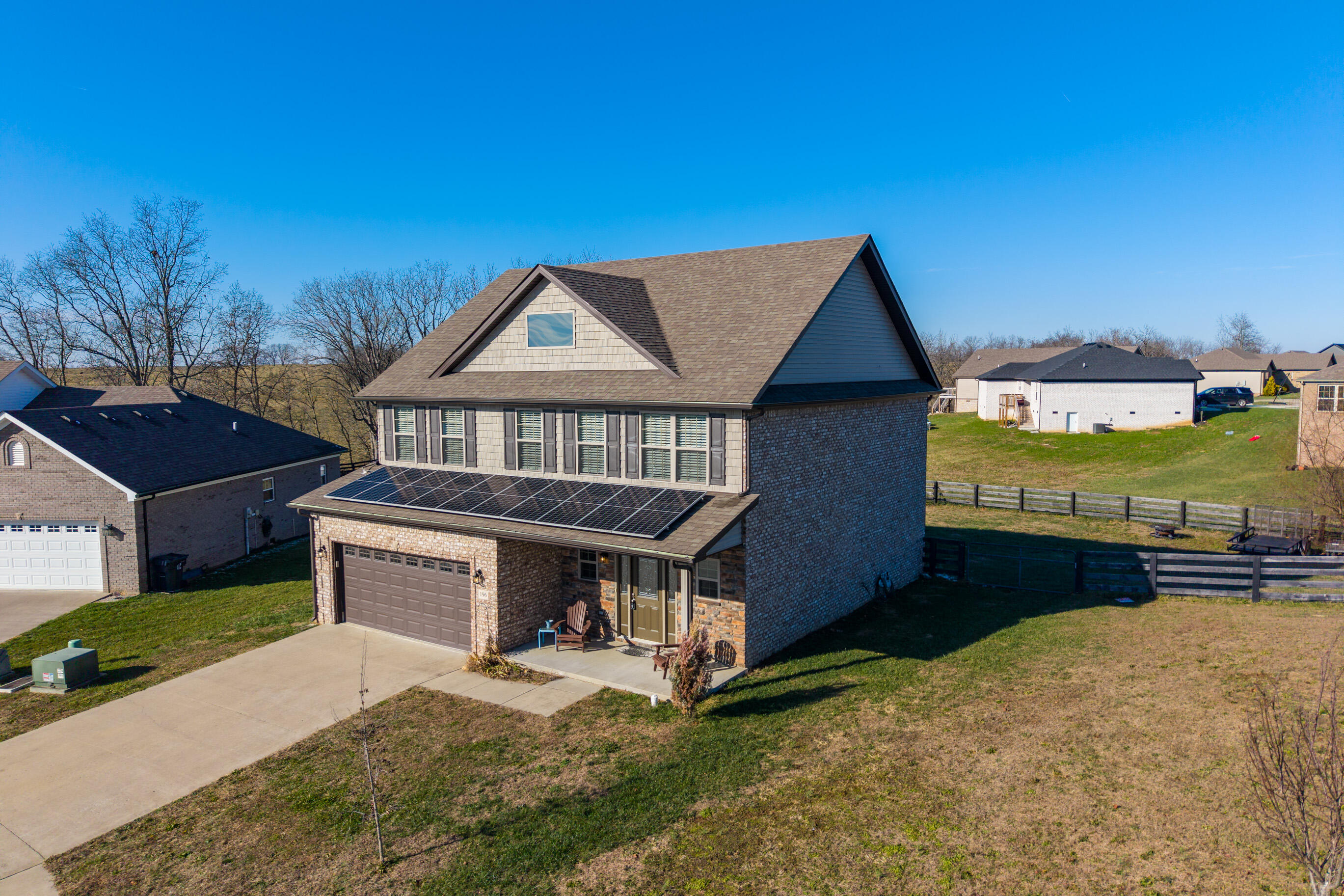 Richmond, Kentucky 40475, United States, 4 Bedrooms Bedrooms, ,3 BathroomsBathrooms,Residential,Active,254436