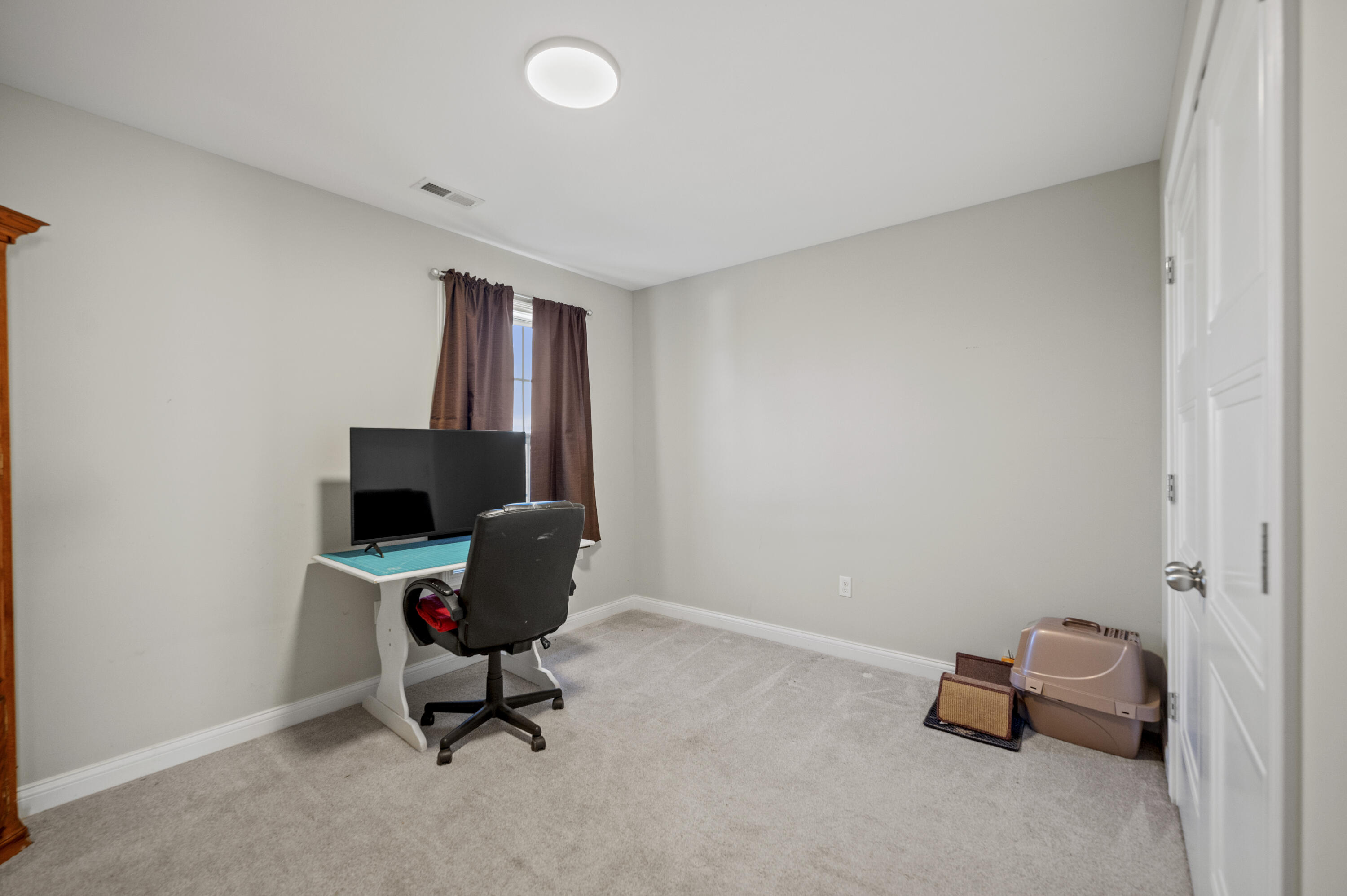 Richmond, Kentucky 40475, United States, 4 Bedrooms Bedrooms, ,3 BathroomsBathrooms,Residential,Active,254436