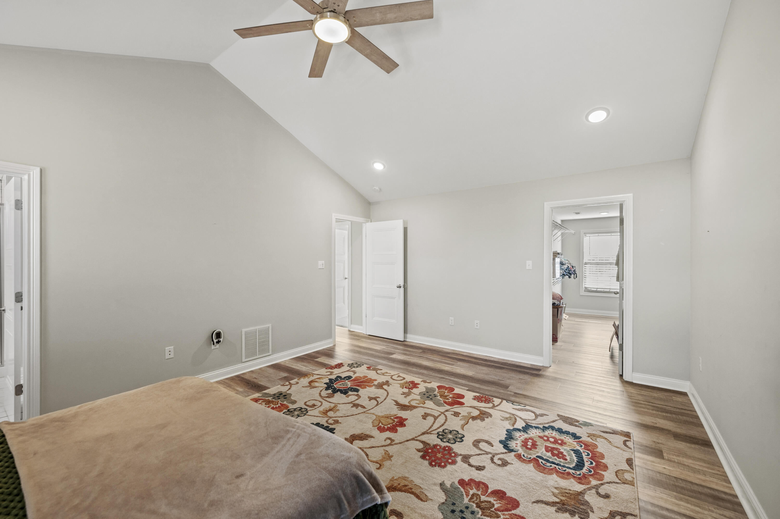 Richmond, Kentucky 40475, United States, 4 Bedrooms Bedrooms, ,3 BathroomsBathrooms,Residential,Active,254436