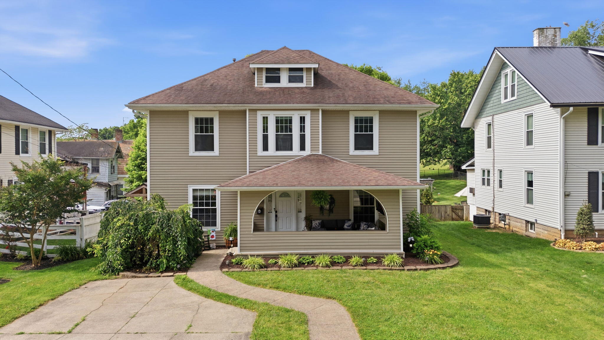 Photo 1 of 43 — 306 W High Street, Mt Sterling, KY 40353