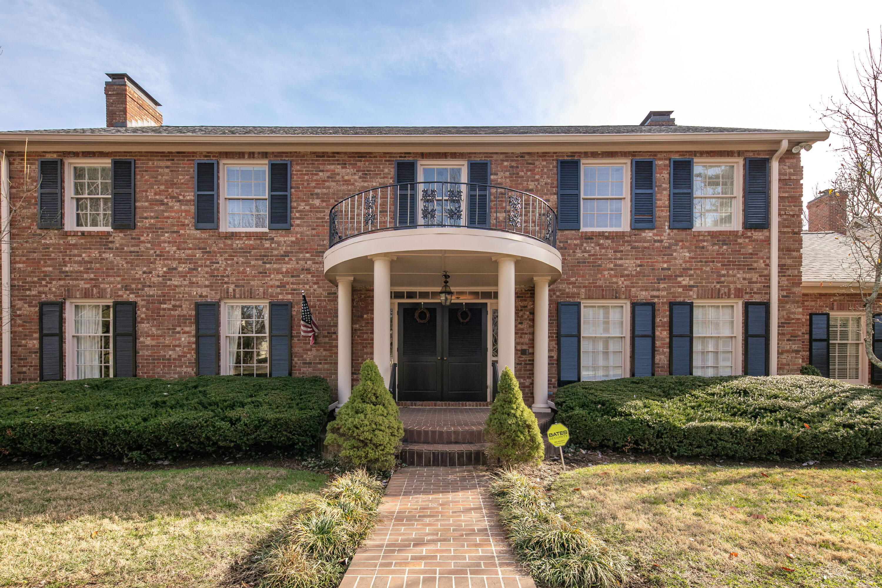 1357-1361 E Cooper Drive