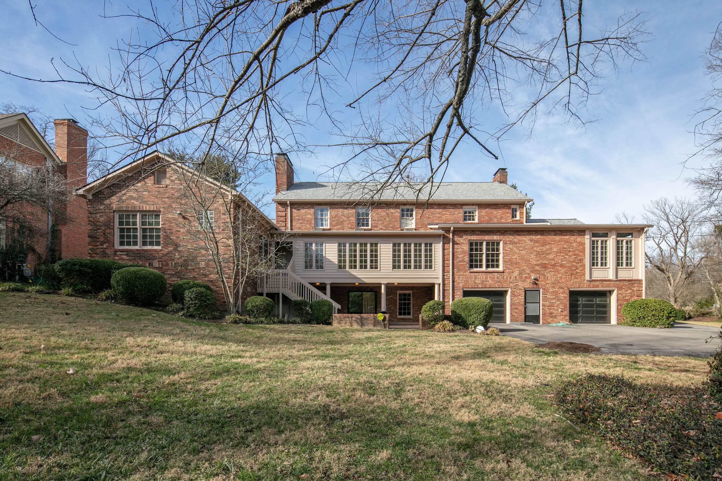 1357-1361 E Cooper Drive