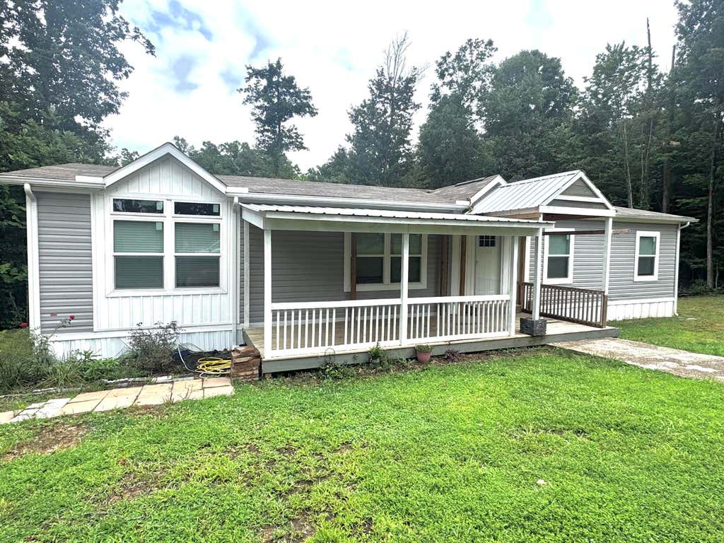 Photo of 240 Bulls Branch Road, East Bernstadt, KY 40729 (MLS # 26020836)
