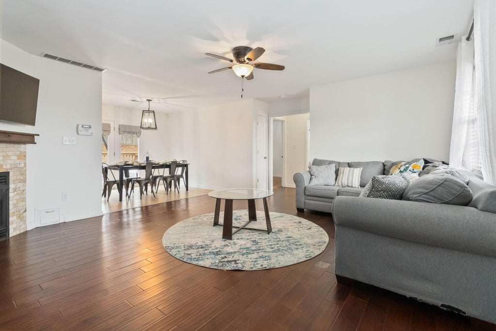 Photo of 360 Forest Trail Drive, Berea, KY 40403 (MLS # 26025760)
