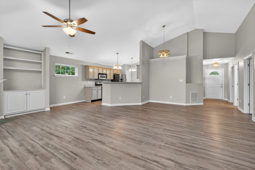 Photo of 2720 Mission Hills Drive, Lexington, KY 40511 (MLS # 25504886)