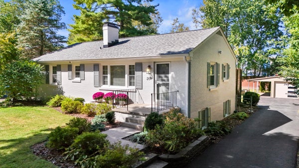 2091 SPRING GROVE AVE, LEXINGTON, KY 40503 - Image 3d2ea85d09cd6e2fa18aae1bc5db53a4/1984418818